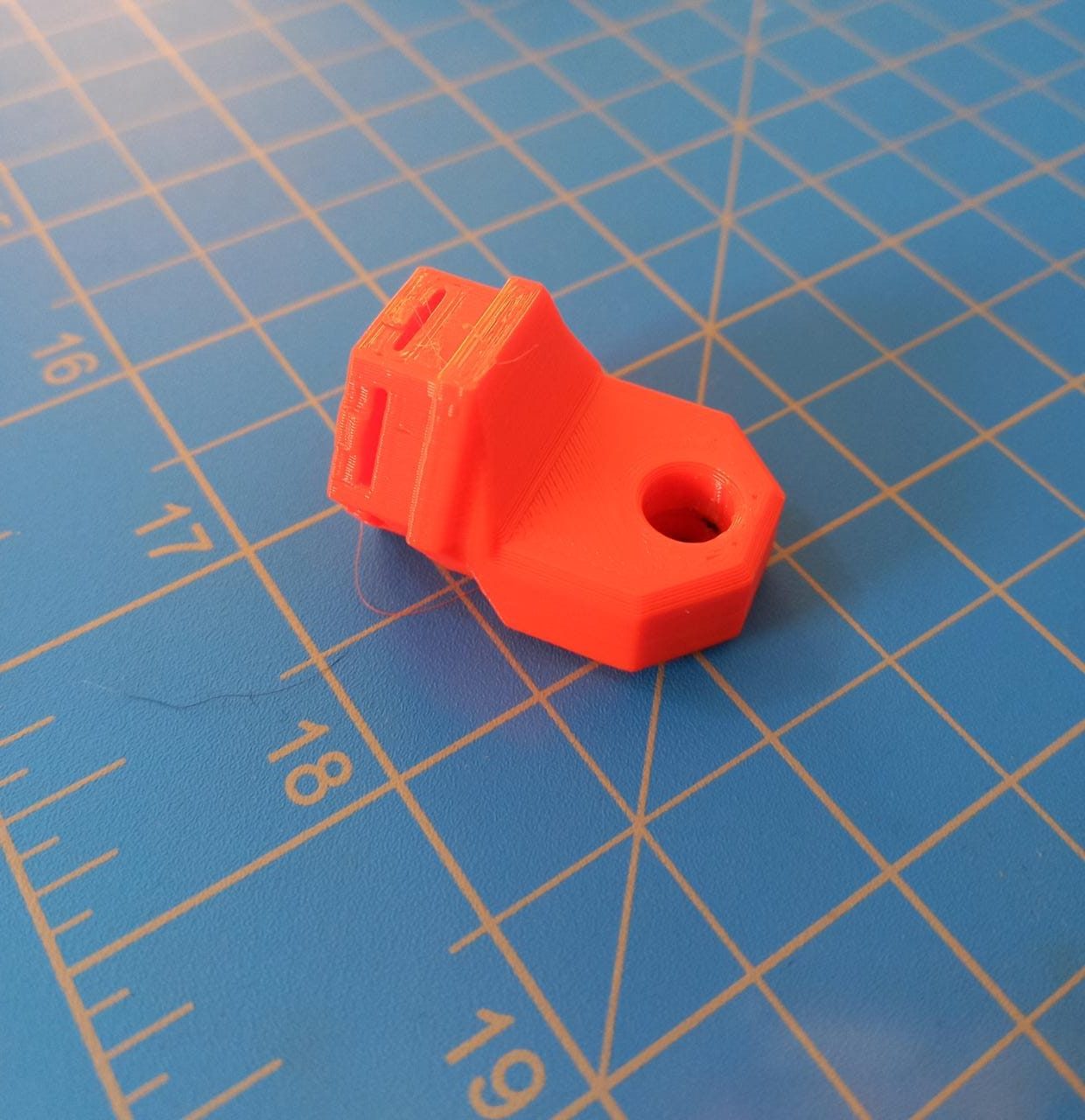 #60 HSW Multi-purpose Holder — vue 8