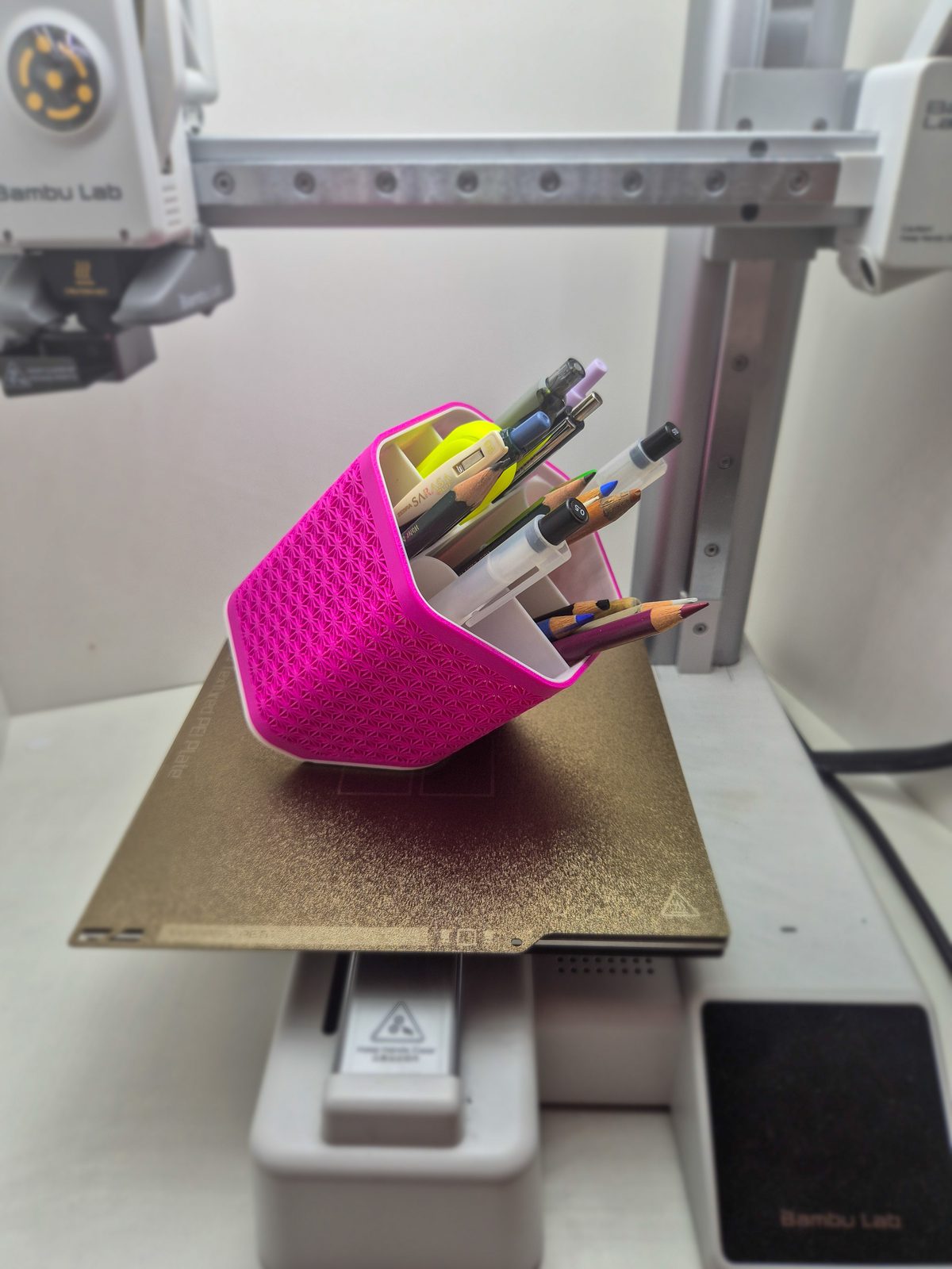 #61 Asanoha Pen Holder - Desk Organizer — vue 3