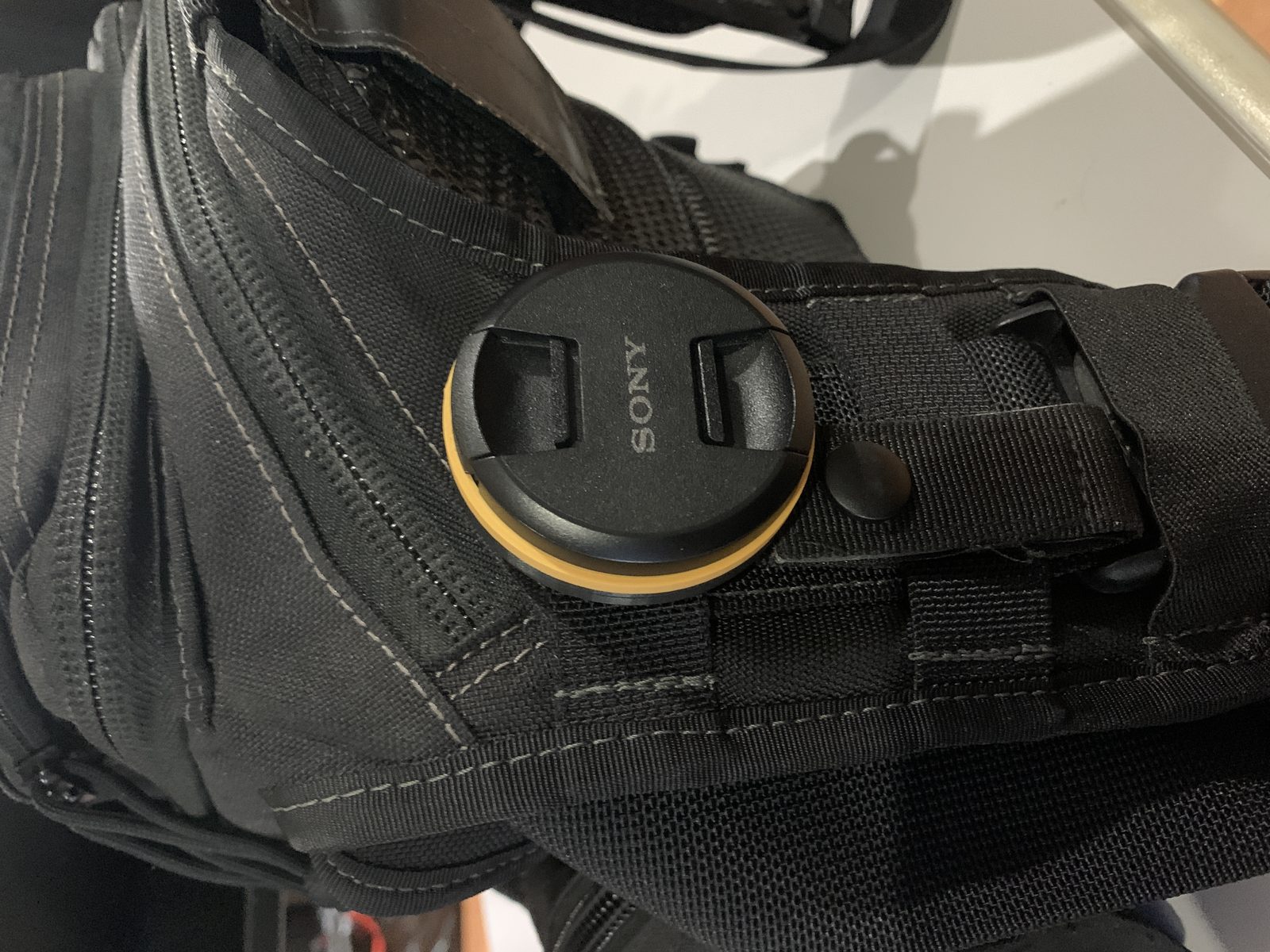 #61 Camera Lens Cap Holder (Triple Threat) — vue 3