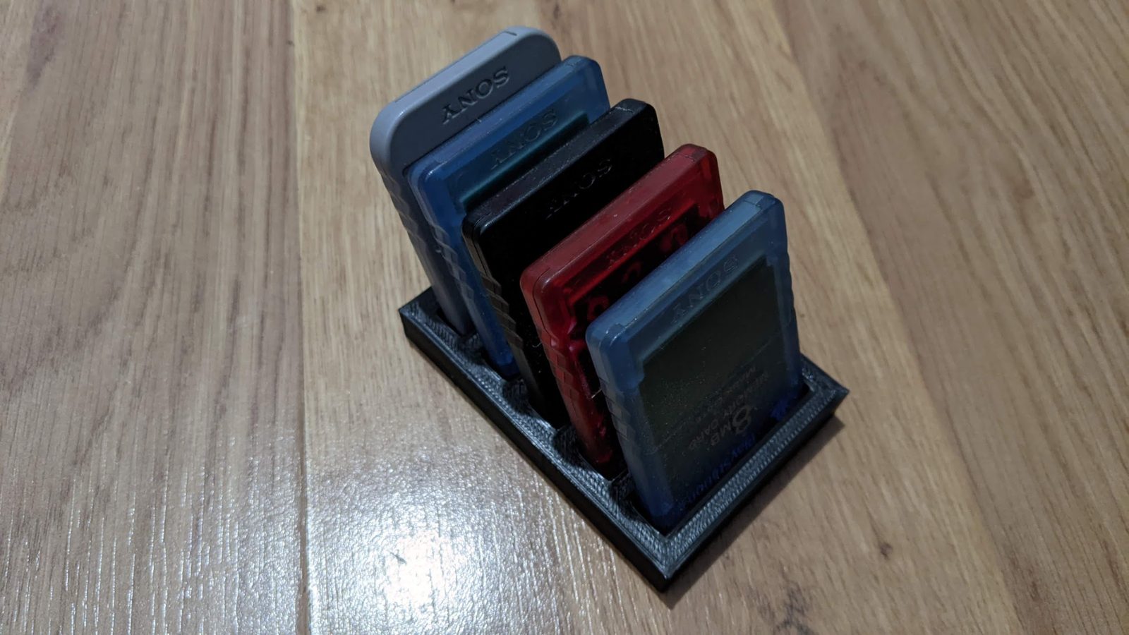 #63 Memory Card Holder PS2 — vue 4