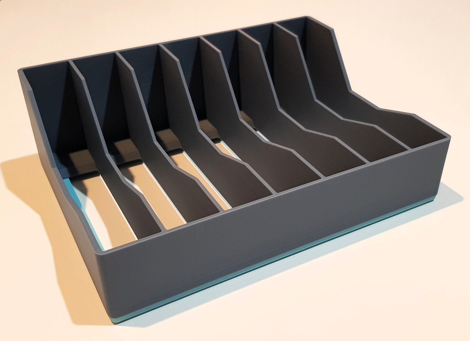 #69 3.5in HDD DRIVE HOLDER — vue 7