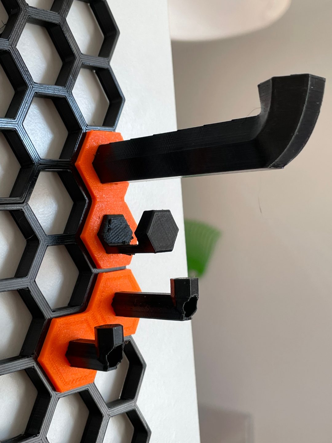 #75 Honeycomb storage wall — vue 2