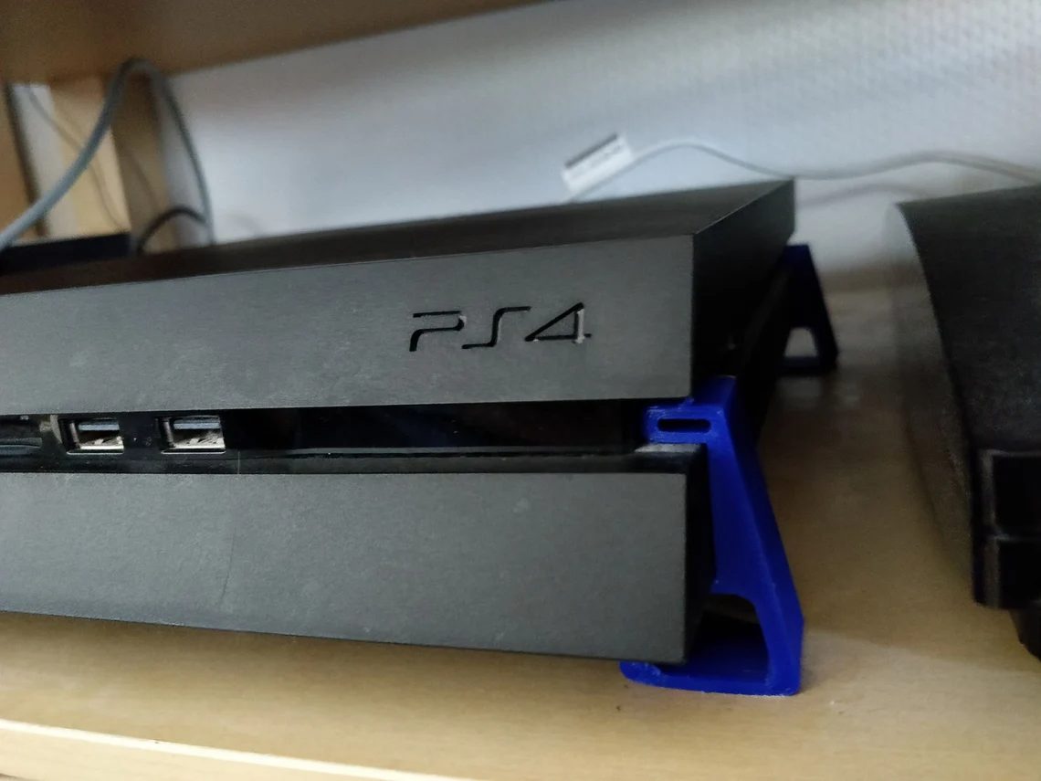 #76 Simple foot for PS4 pro — vue 5