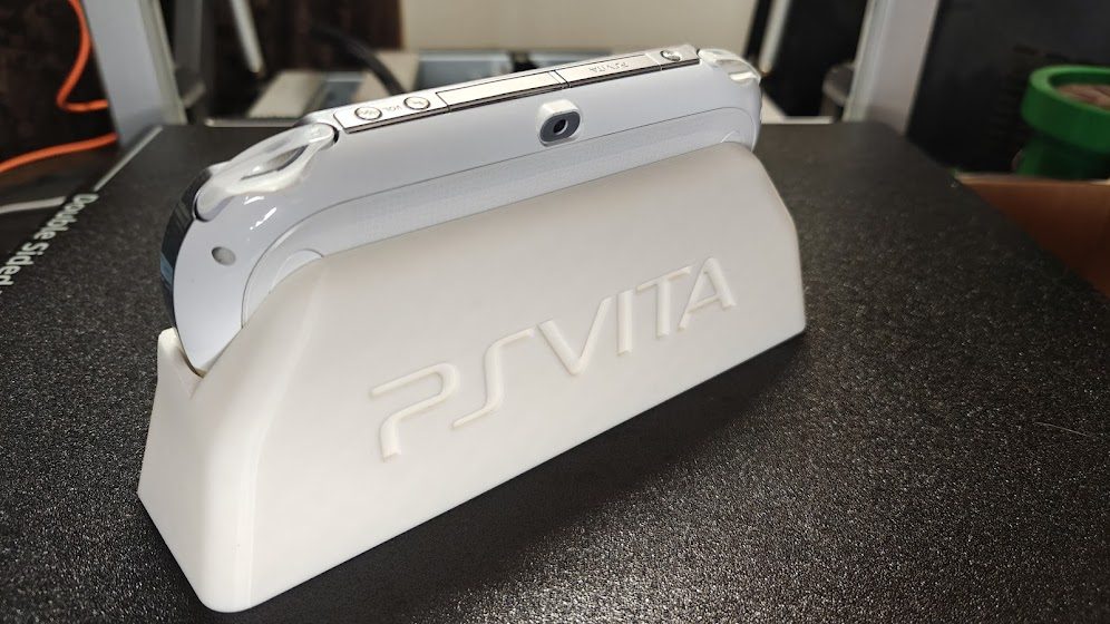 #79 PlayStation Vita Display Stand — vue 3
