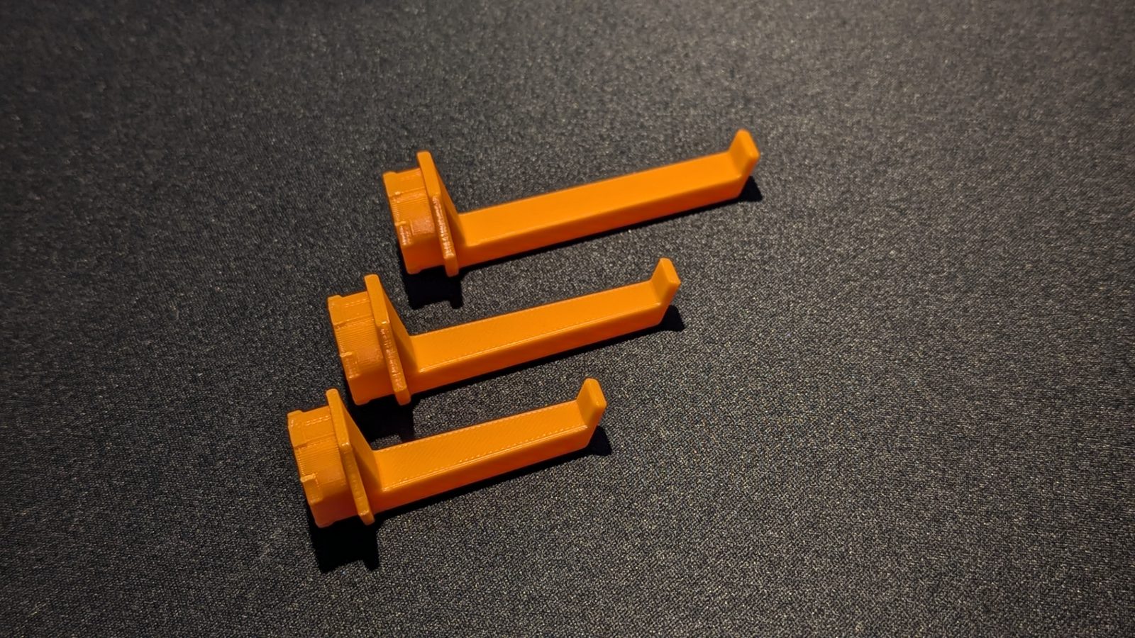 #82 Longer EZ-Lock Hooks For HSW — vue 4