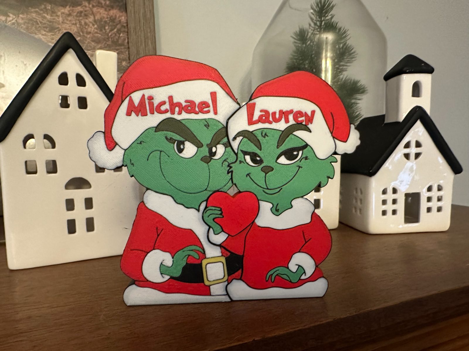 #82 Personalized Grinch Couple Interlocking Puzzle — vue 4