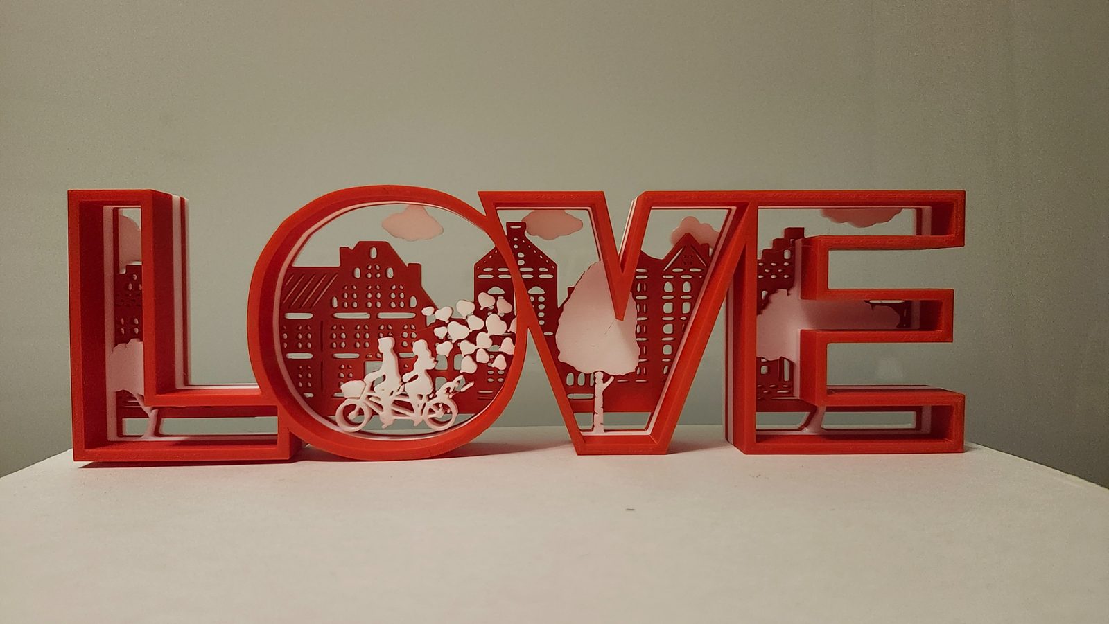#83 Love couple sign — vue 5