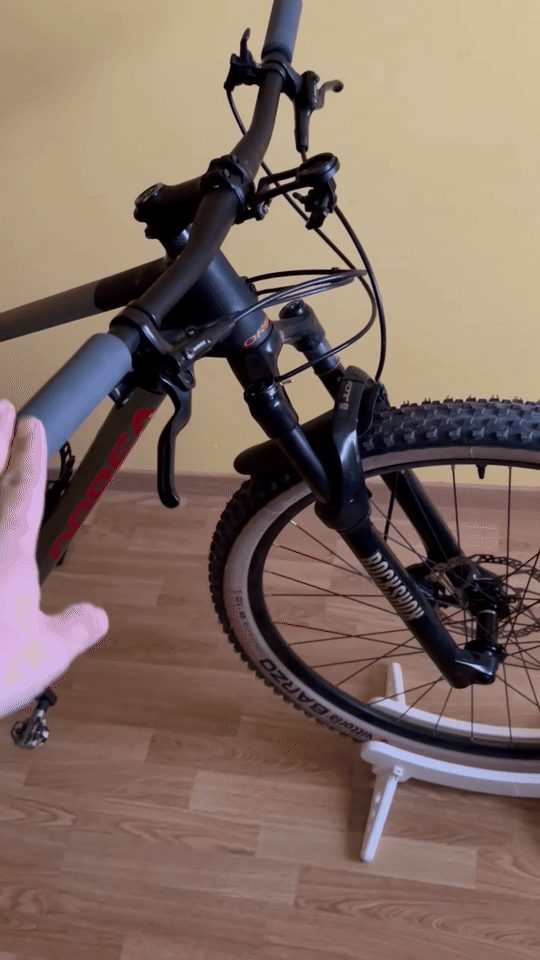 #83 Road or MTB Bike adjustable stand — vue 5