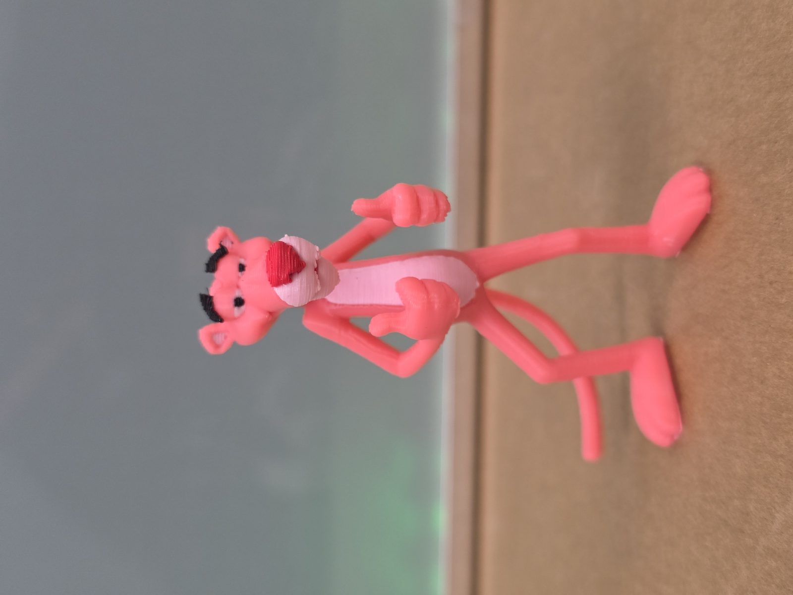 #84 Pink Panther - AMS FRIENDLY - KEYCHAIN — vue 3
