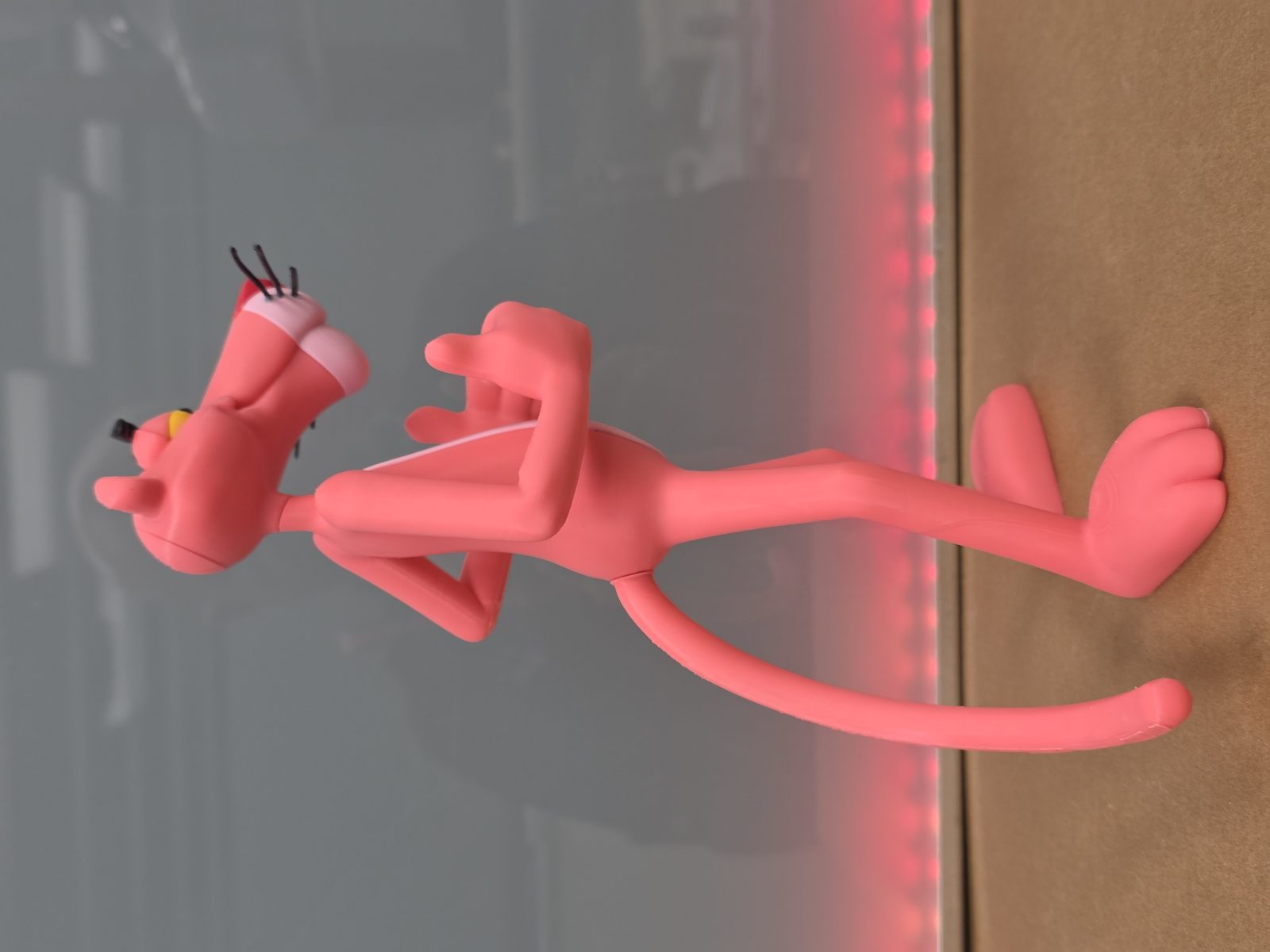 #84 Pink Panther - AMS FRIENDLY - KEYCHAIN — vue 8