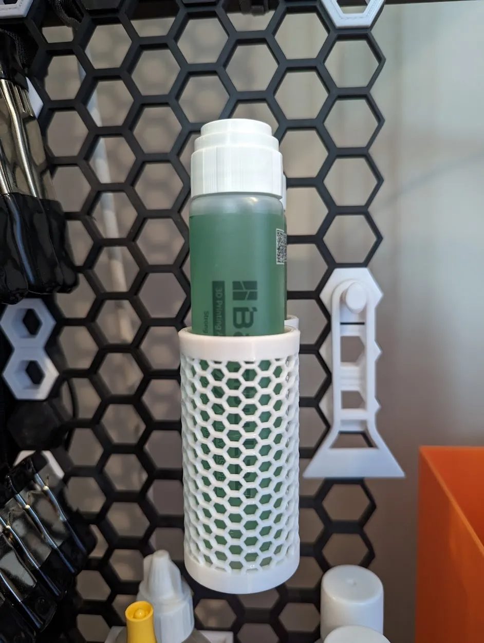 #89 HSW - Glue Stick Holders — vue 3