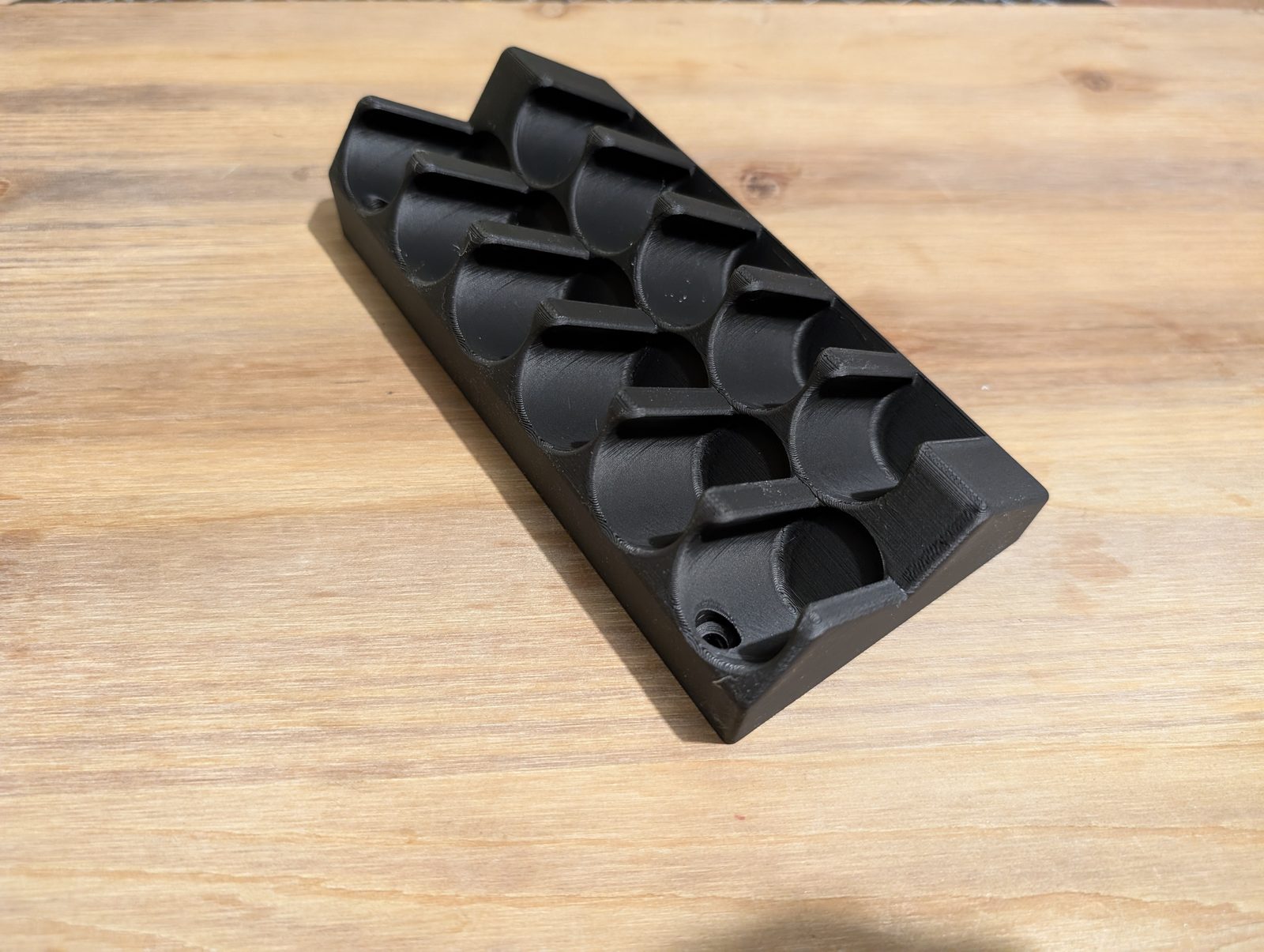 #90 Essential Oil Shelf Mini -Holds 11 10ml bottles — vue 3