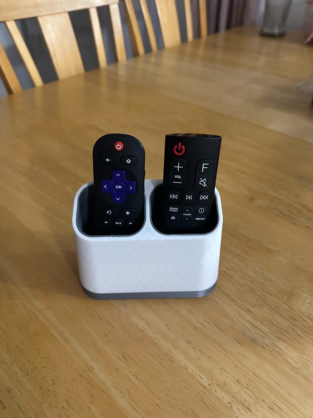 #92 Remote Control Holder — vue 7