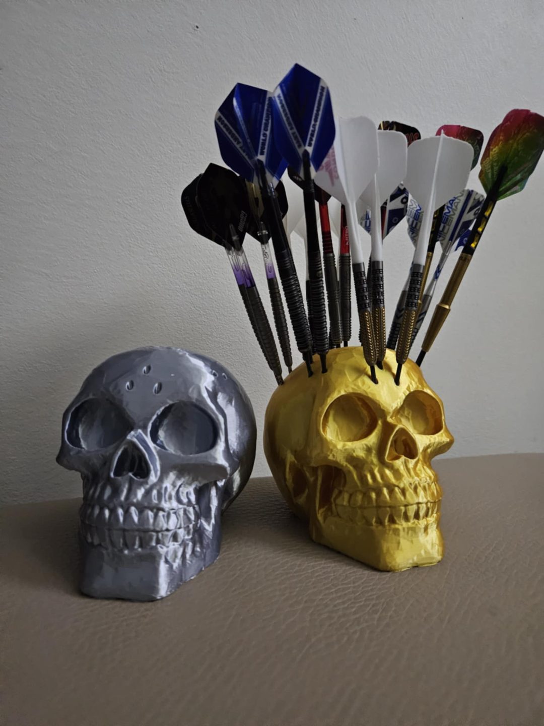 #100 Skull dartstand 7 sets — vue 3