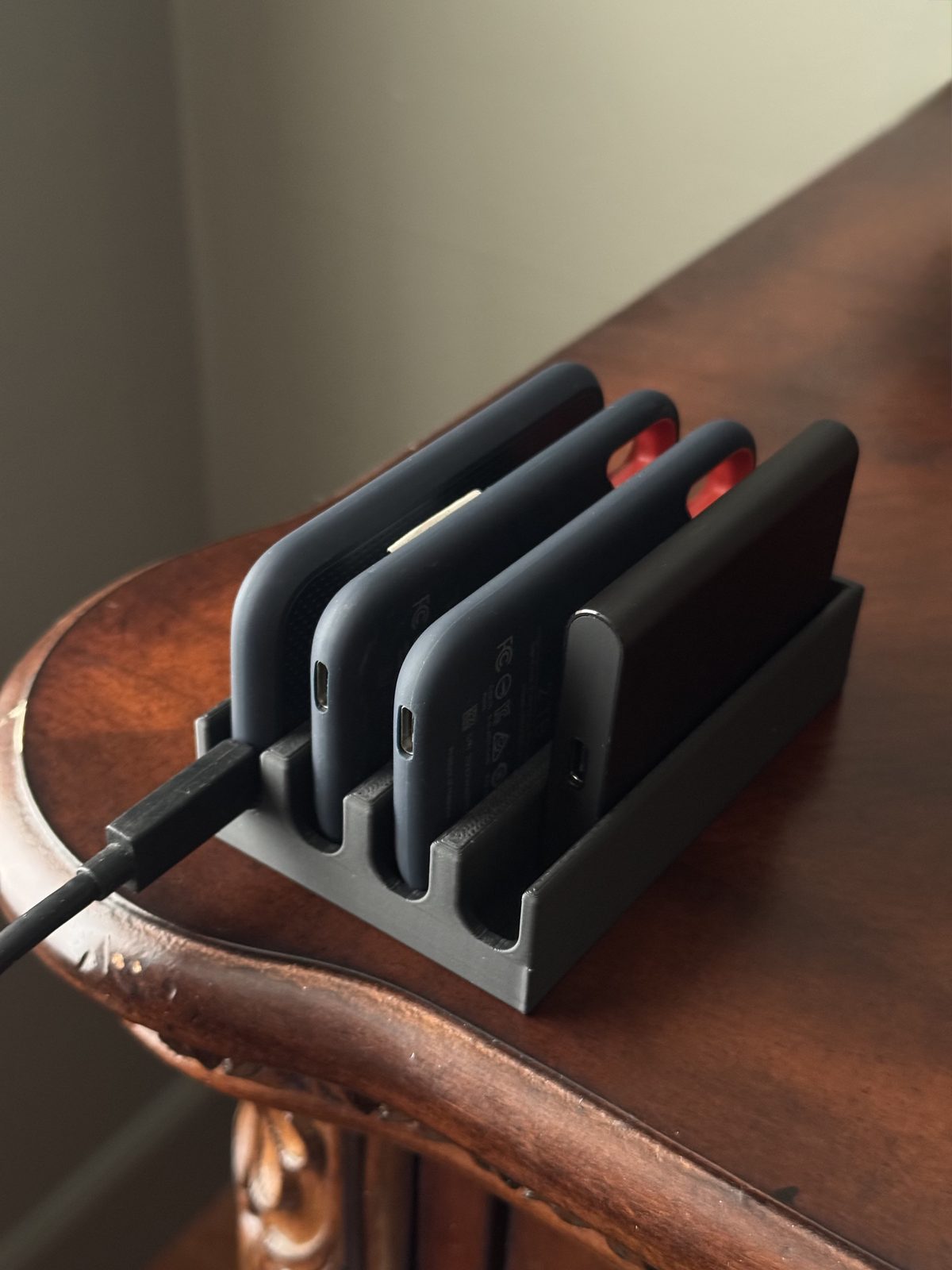 #101 Sandisk SSD Holder - 4 Slot — vue 4