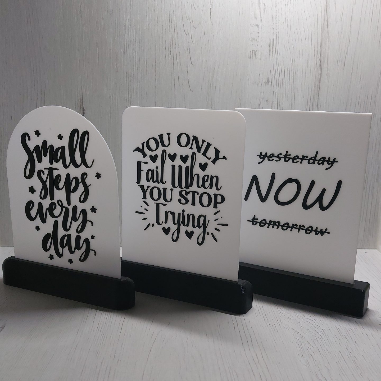 #103 Tabletop Sign Decor Customizable — vue 10