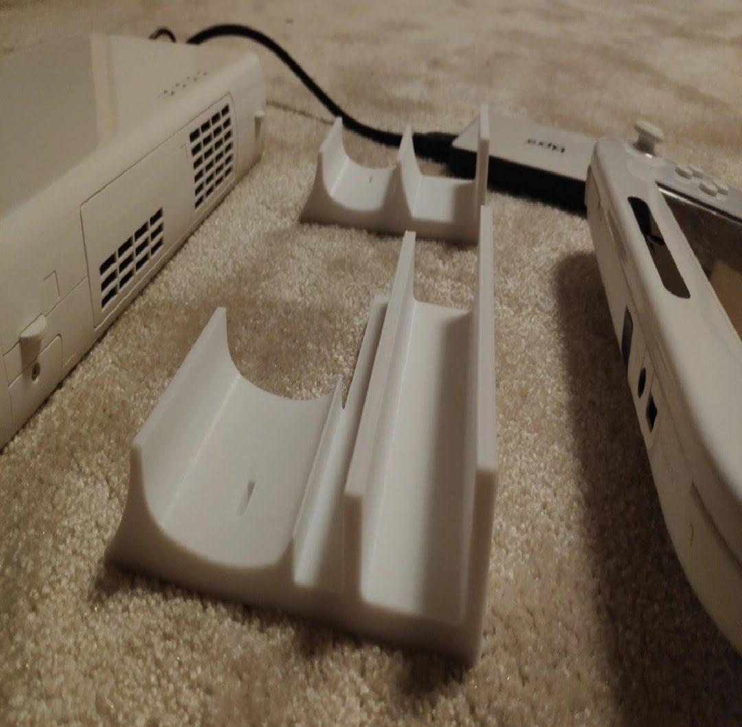 #119 Wii U All in One Stand - Console, Gamepad, USB HDD — vue 1