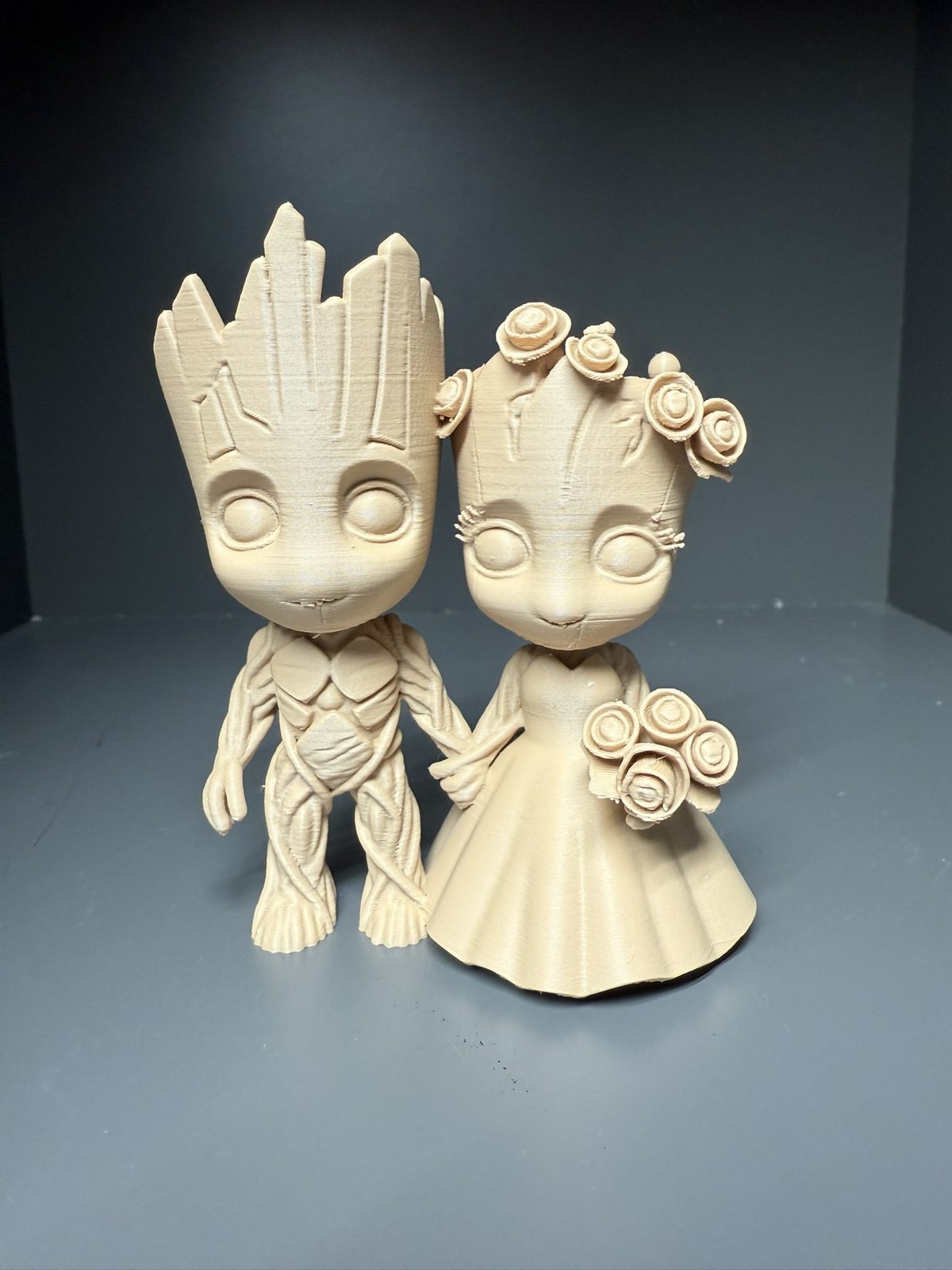 #124 Baby Groot de boda — vue 6