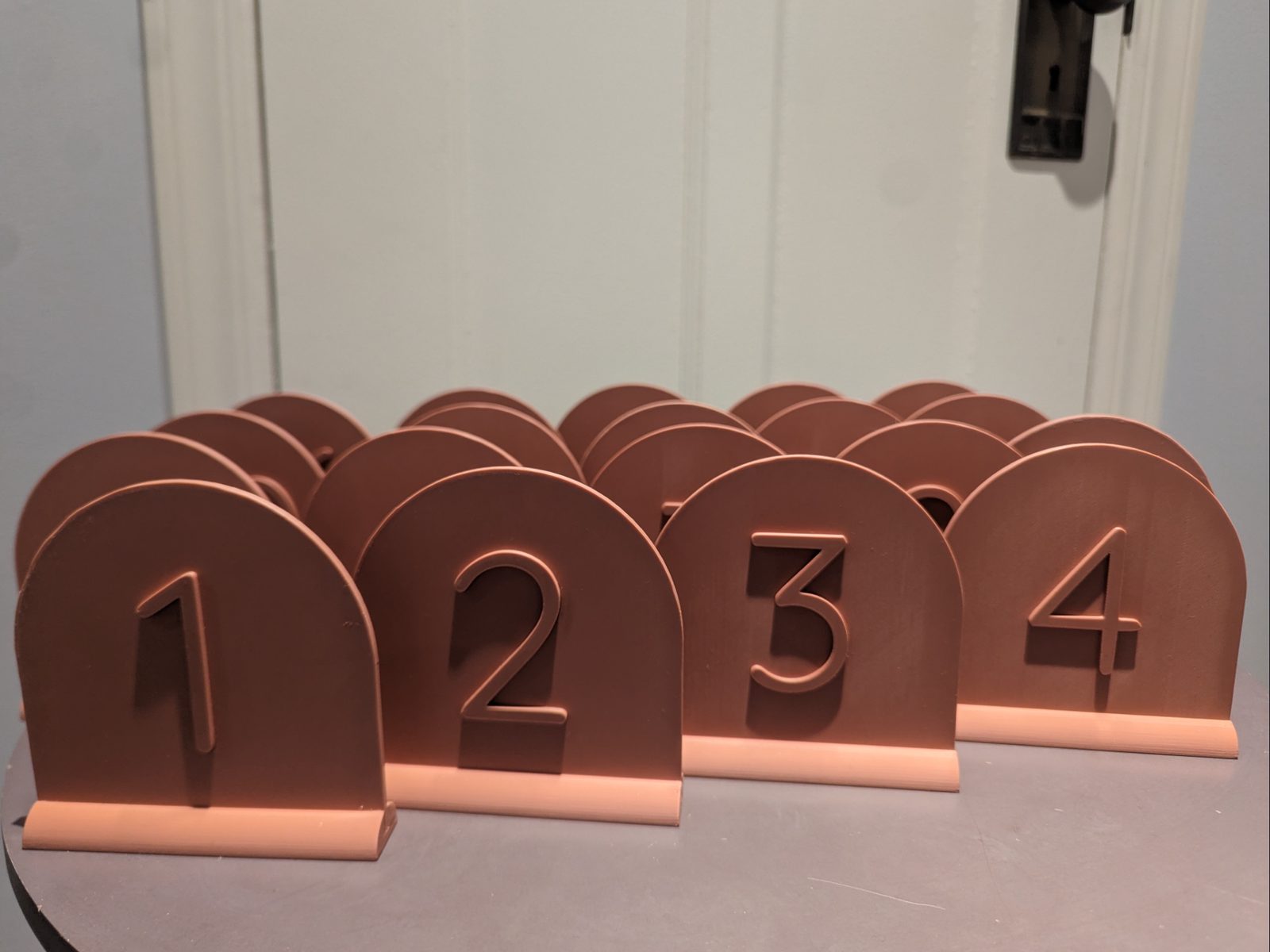 #125 Wedding table numbers — vue 2