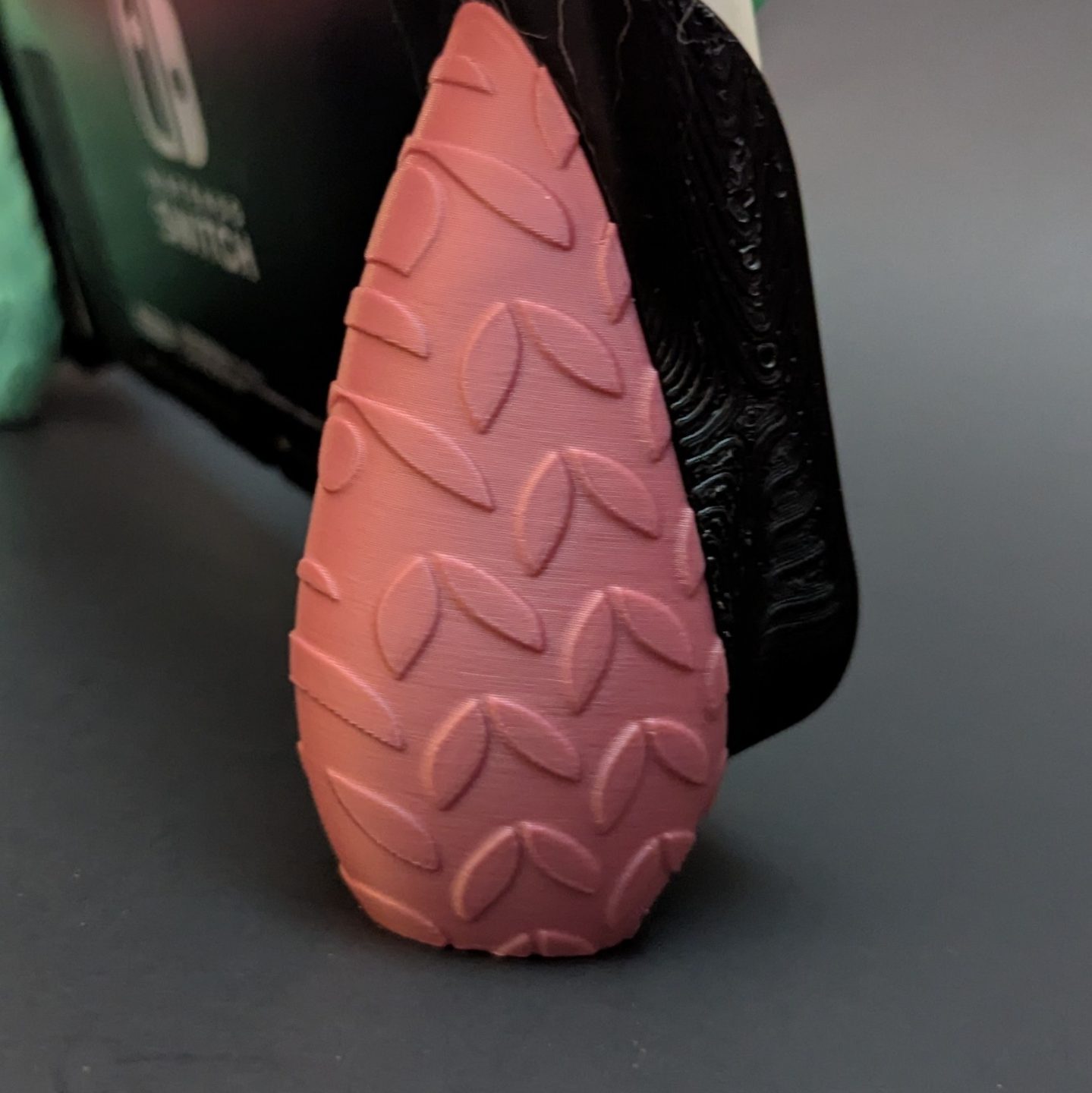#136 Nintendo Switch Joycon Grip -Leaf Pattern — vue 3