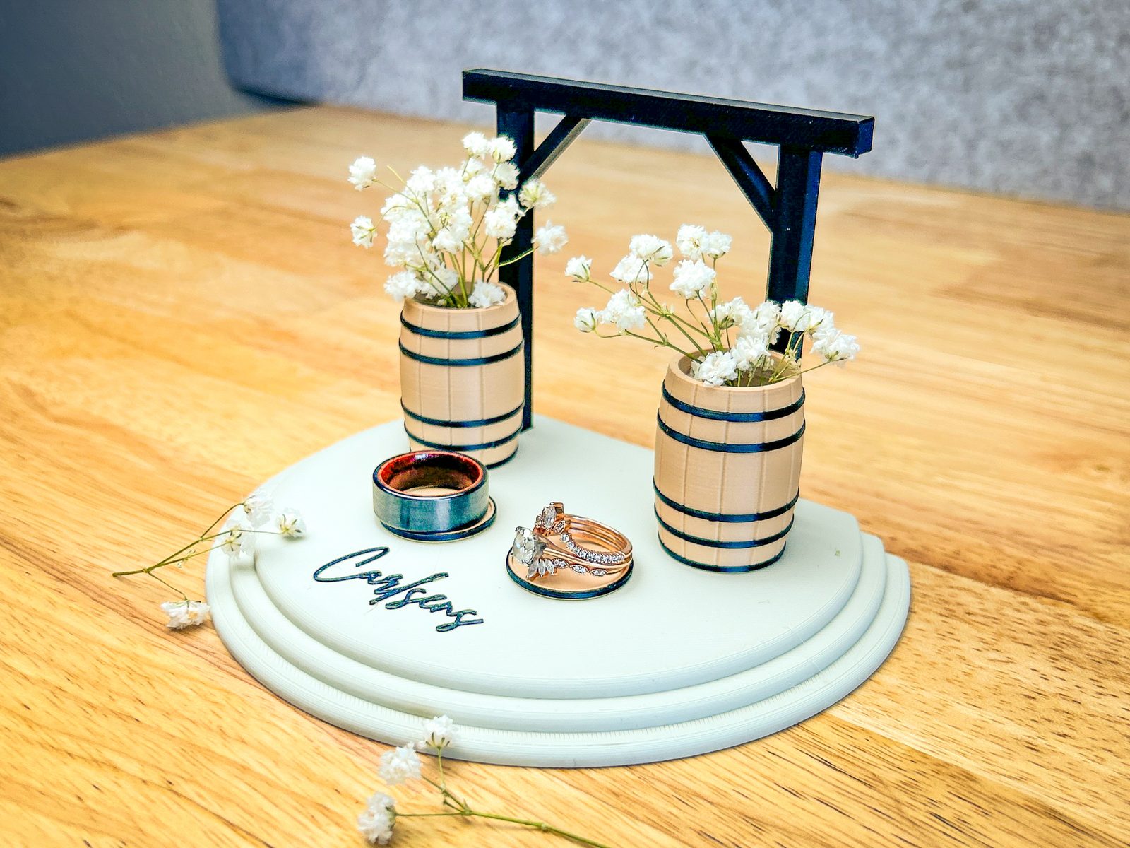 #140 Wedding Alter Ring Holder v1 — vue 5