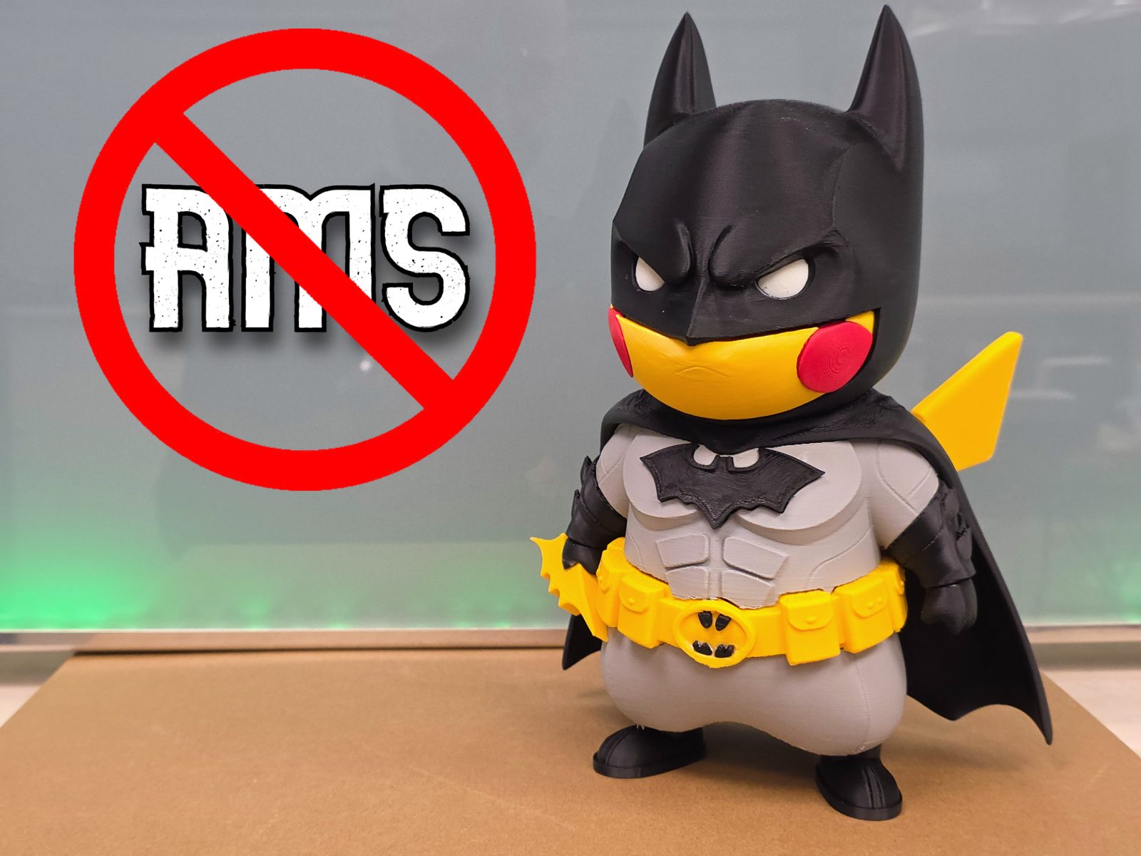 #150 Pikachu as Batman DC — vue 2
