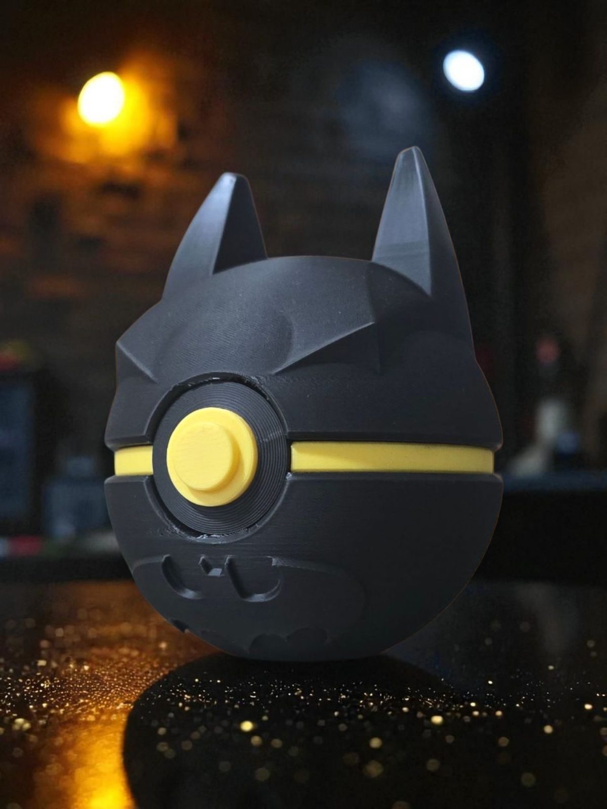 #168 Batman Pokéball — vue 5