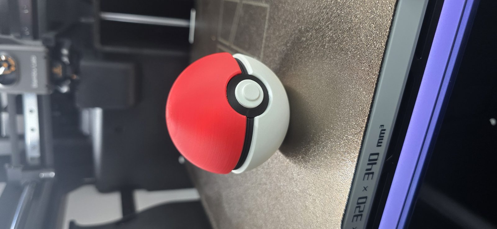#170 N3D Opening Pokeball v1.2 — vue 11