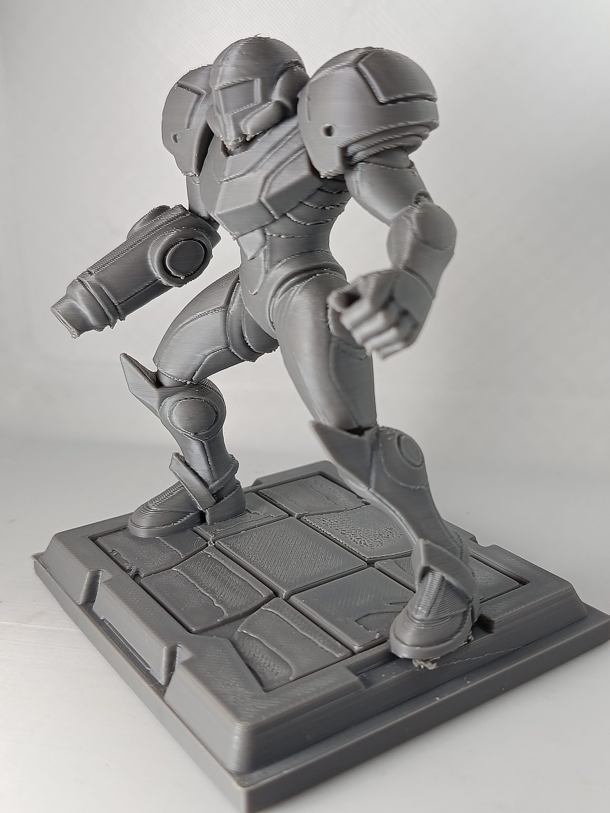 #178 Samus Aran Metroid figurine combat — vue 10