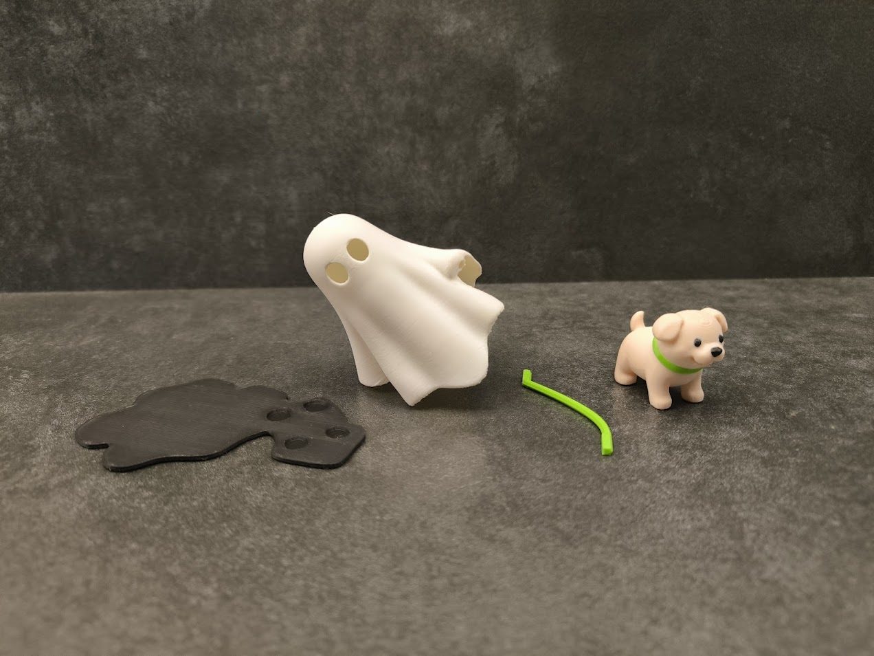 #179 Ghost with a dog on a walk — vue 8