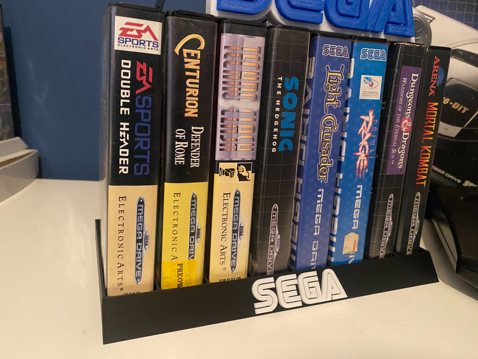 #213 8 Slot Sega Megadrive Display Stand Games Holder — vue 8