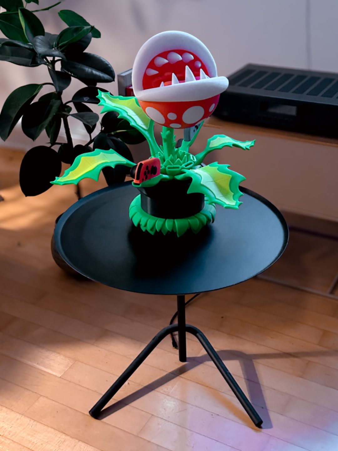 #215 Piranha Plant Switch Dock (Charging and TV - Hub) — vue 21