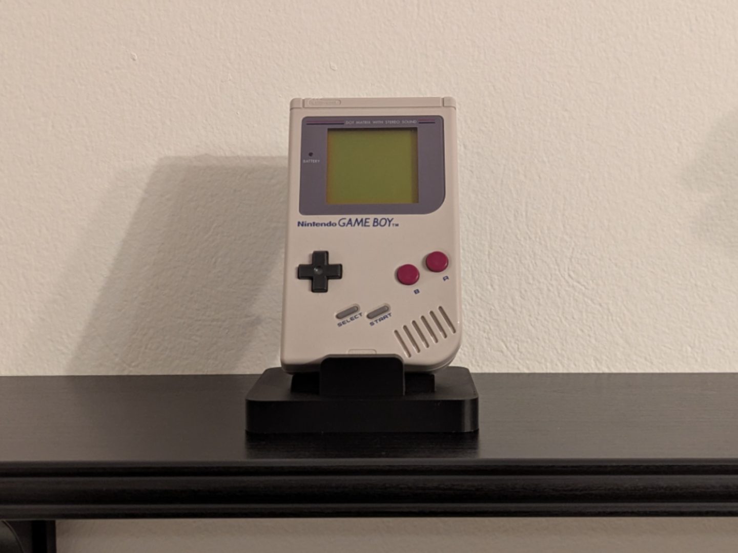 #226 Nintendo Gameboy Displayständer Halterung — vue 2
