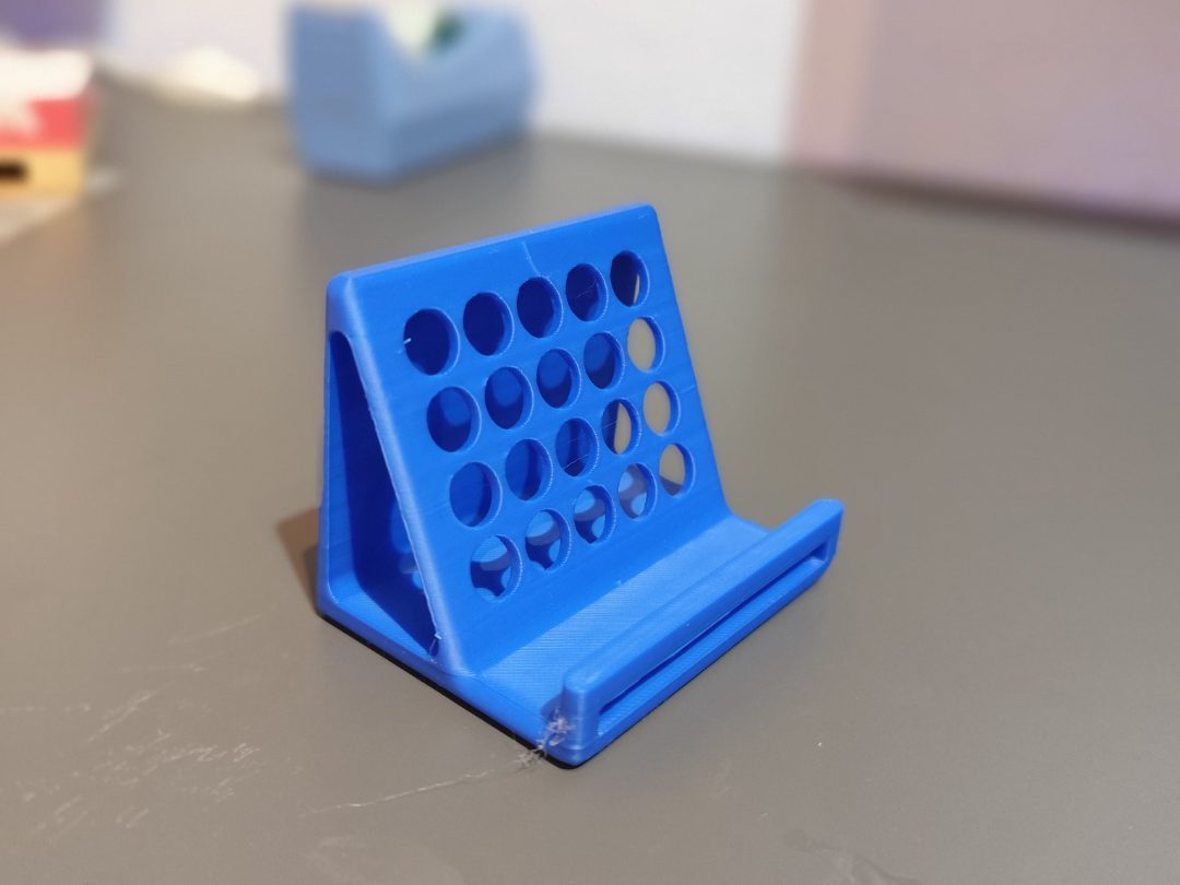#234 Soporte expositor para consolas portatiles — vue 2