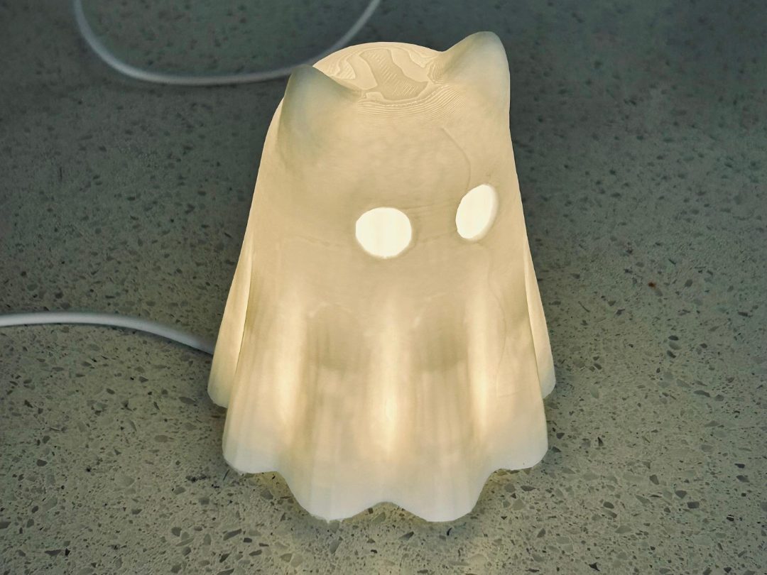 #236 GhostiCat Lamp — vue 1