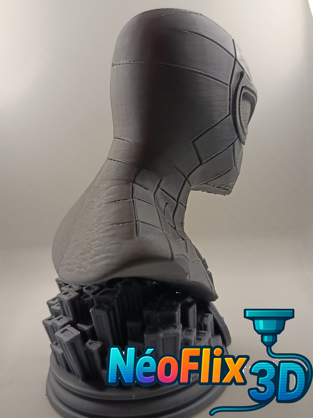 #241 Buste Spider Man — vue 3