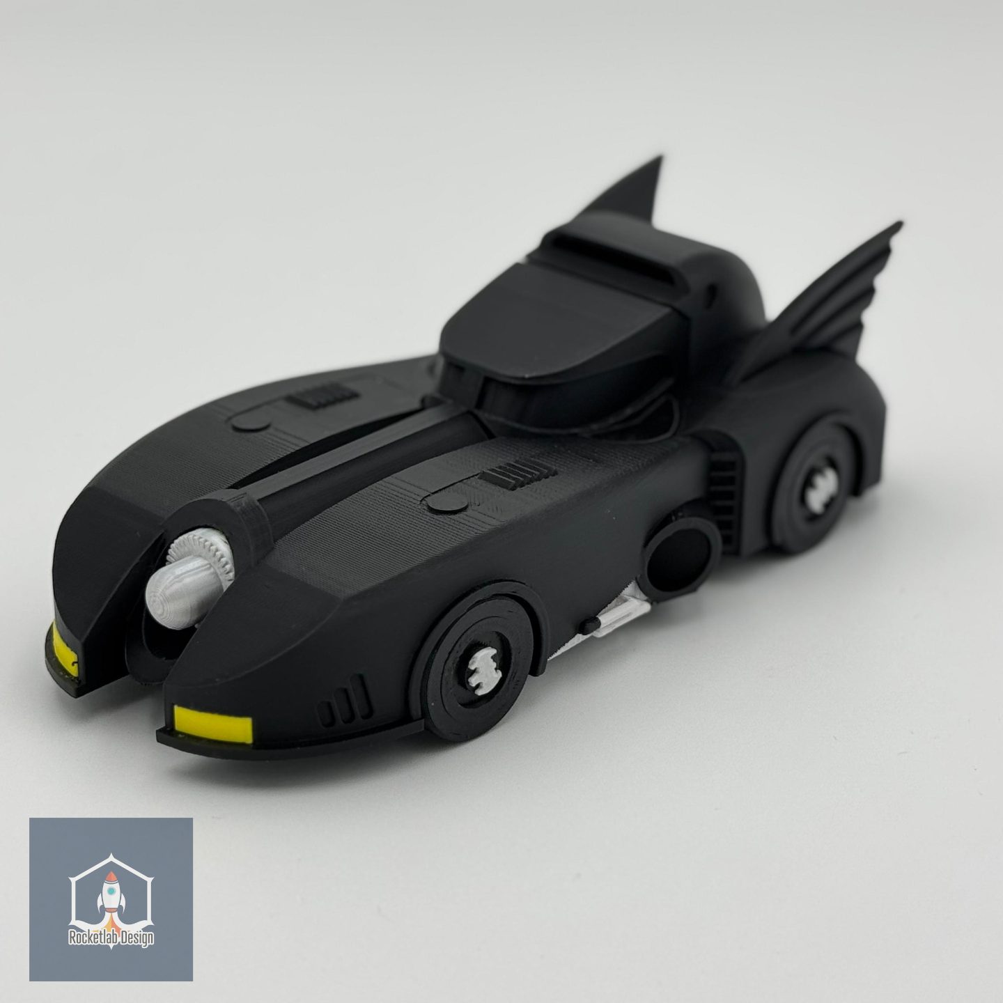 #242 1989 Batmobile AirPods Pro Charger — vue 7