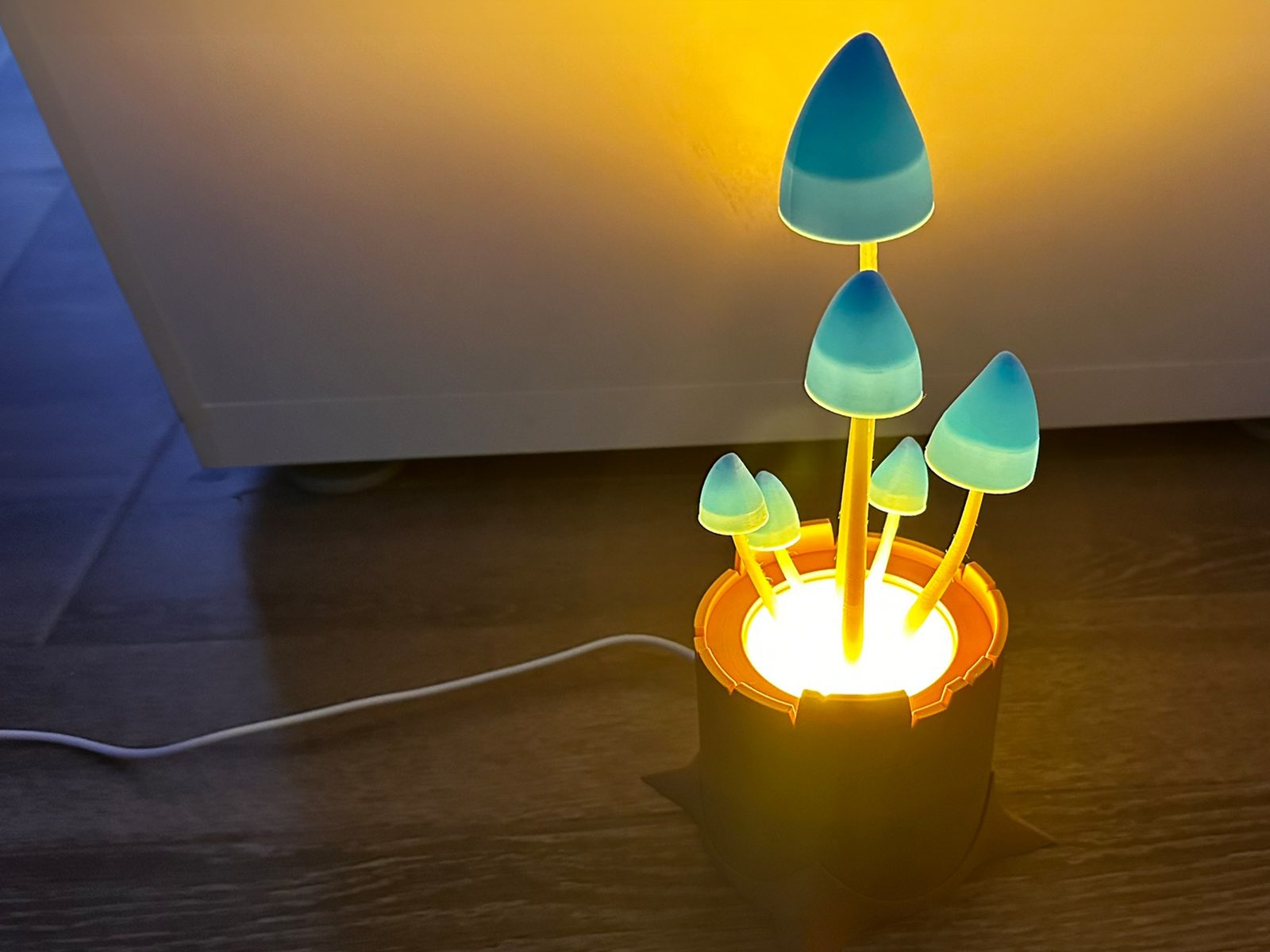 #246 Cardboard Tree Trunk Light — vue 5