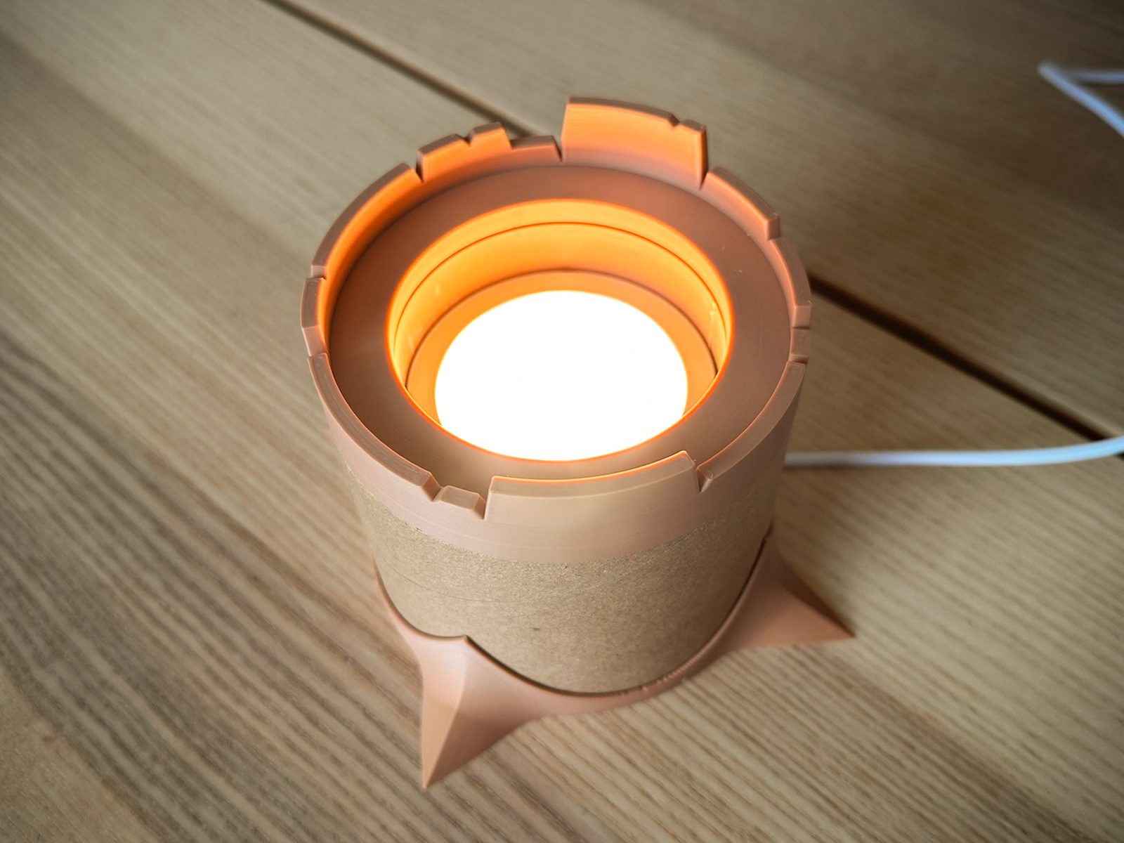 #246 Cardboard Tree Trunk Light — vue 7