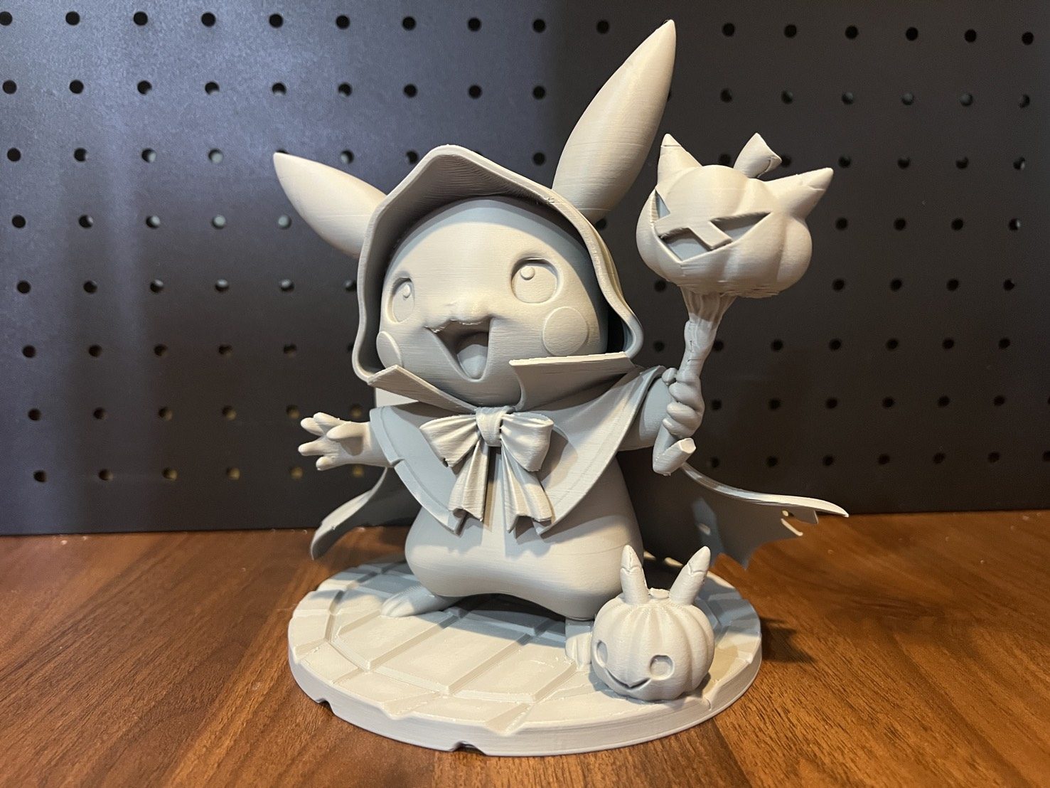 #277 Halloween Pokemon Pikachu Statue – Trick or Treat! — vue 13