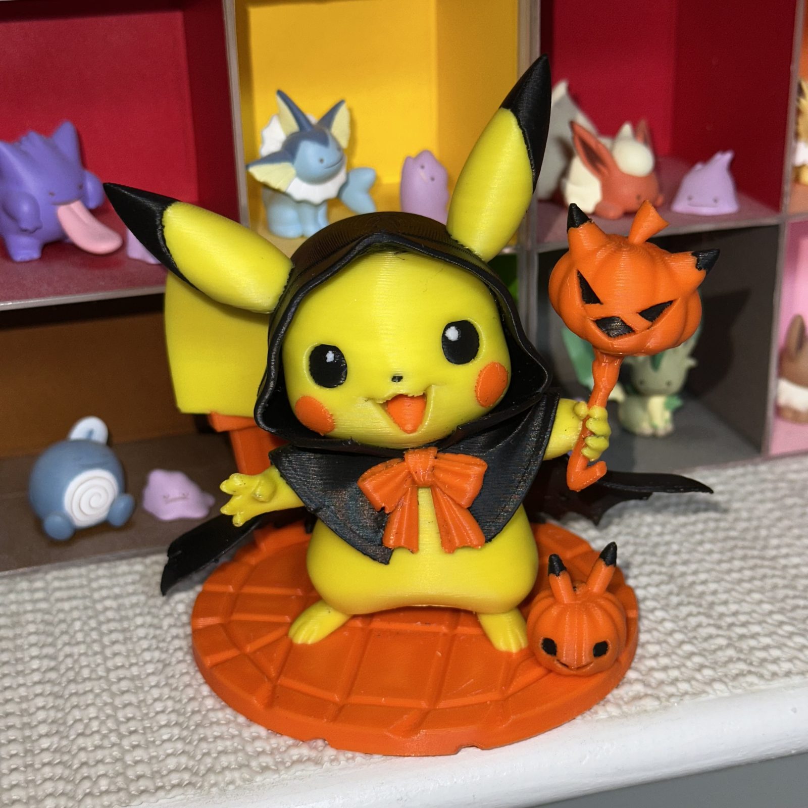 #277 Halloween Pokemon Pikachu Statue – Trick or Treat! — vue 17