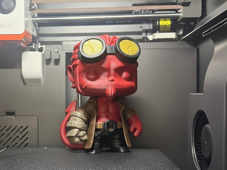 #288 Chibi Hellboy – Mini Demon Hero — vue 2