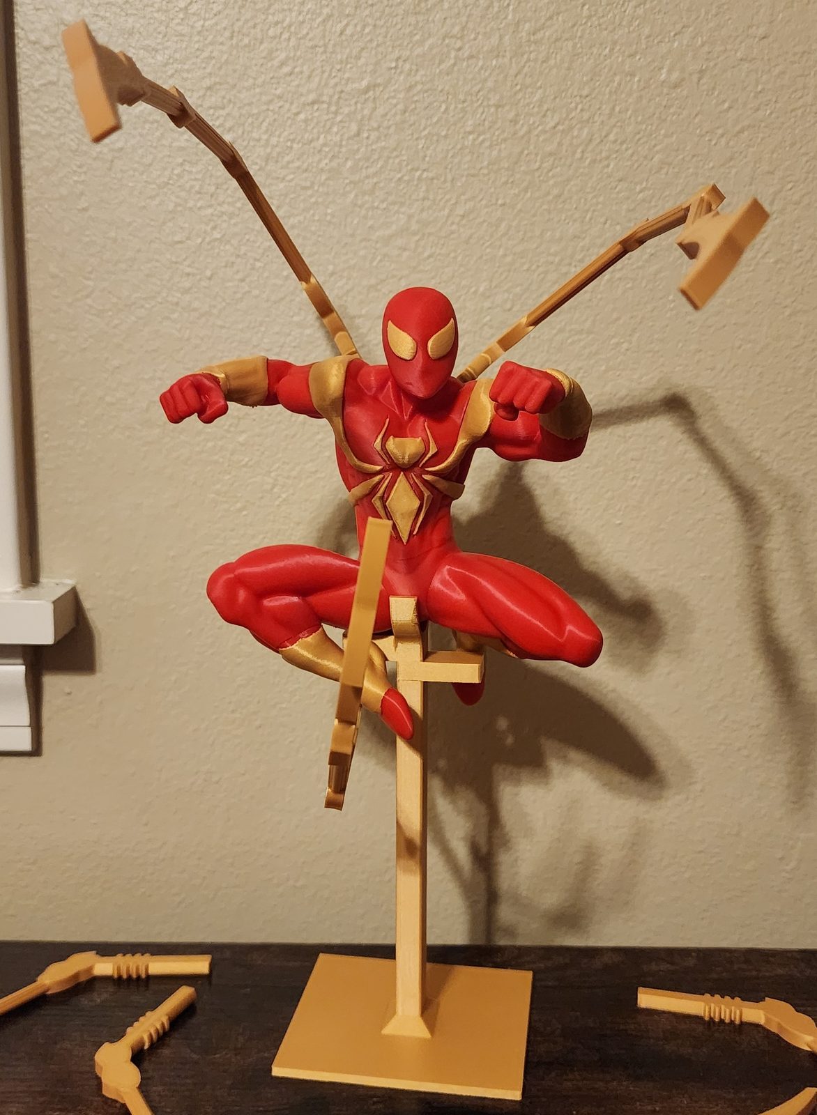 #294 Iron Spider-Man Aerial Punch — vue 1