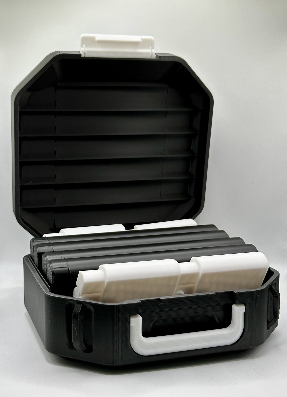 #310 Portable chair with suitcase function — vue 3