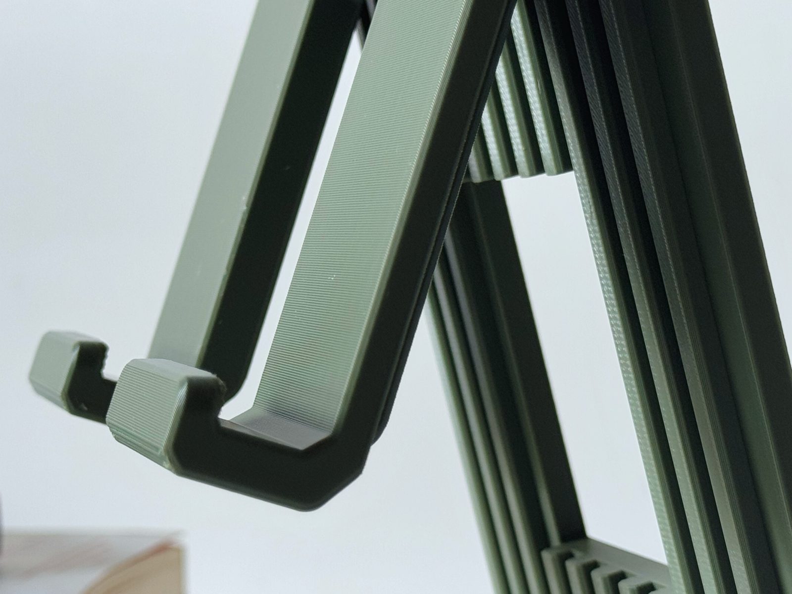 #311 iPad Tablet Stand Riser — vue 12