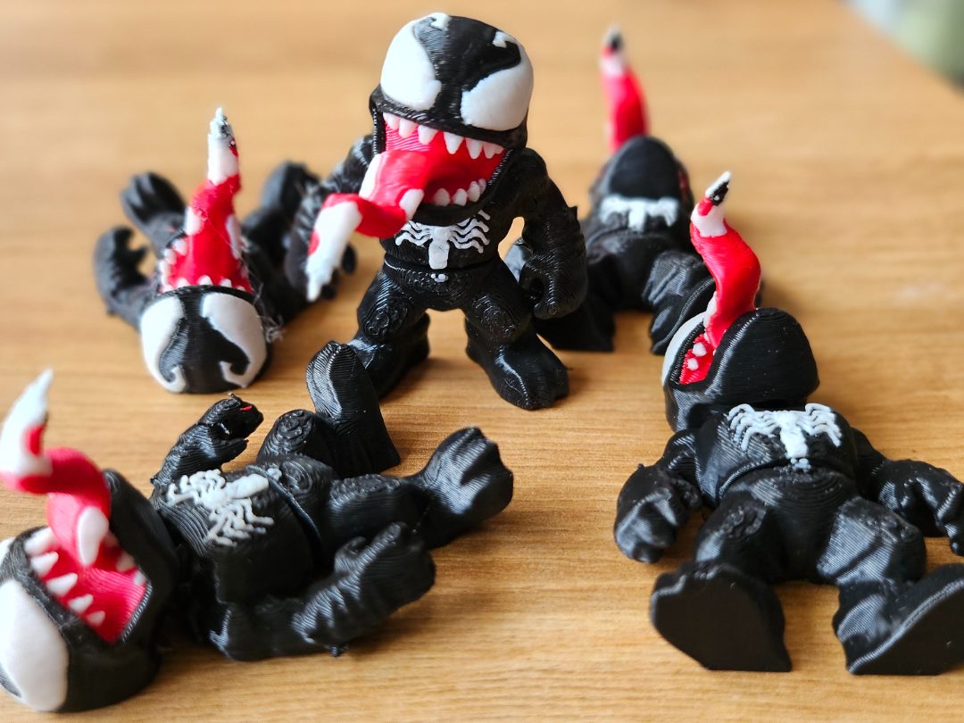 #316 Venom Micro Hero articulating flexi — vue 1