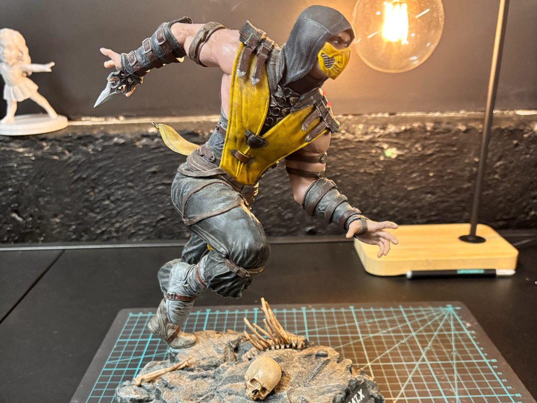#319 Mortal Kombat X Collectors Edition Scorpion Statue — vue 2