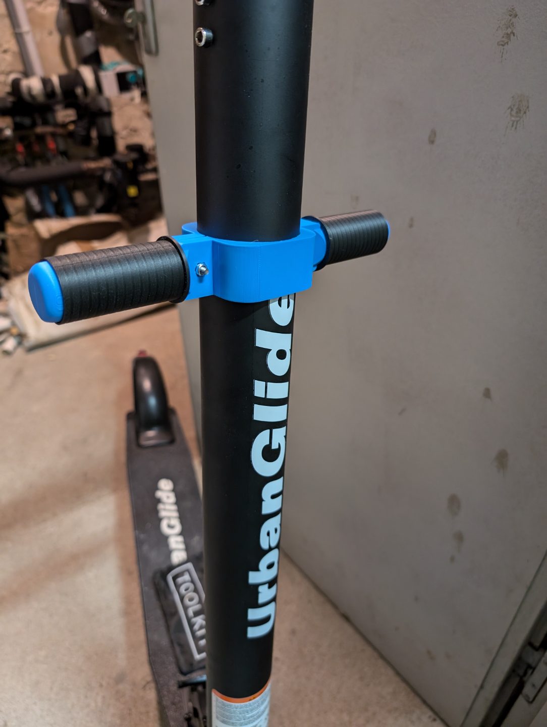 #323 Children's handle for UrbanGlide Tube 57mm scooter — vue 3