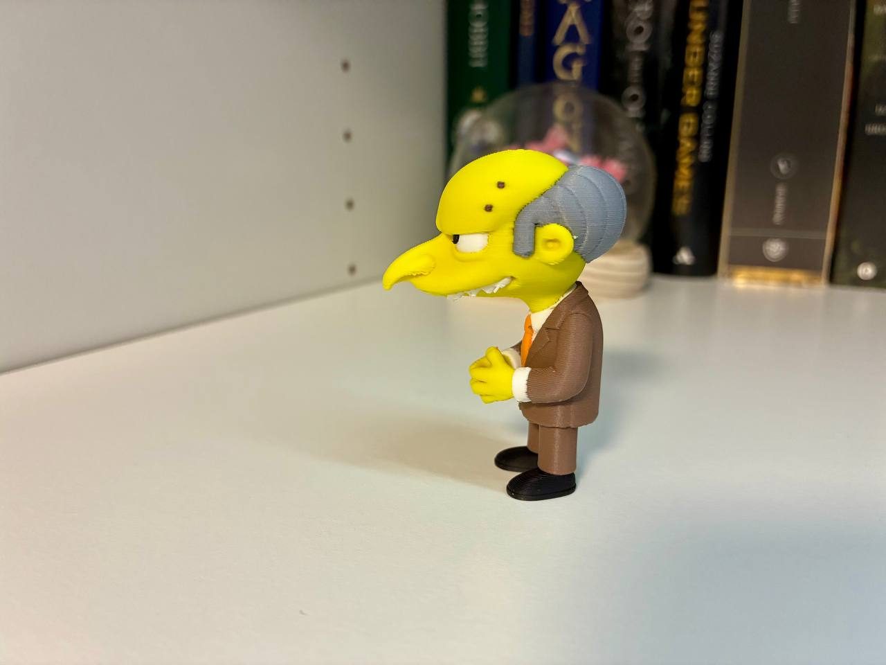 #325 Montgomery Burns (Mr. Burns) - Simpson — vue 3