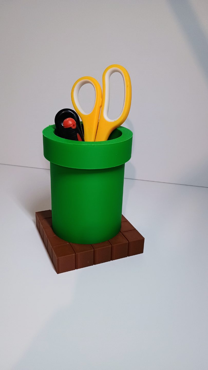 #327 Super Mario pipe pen pot — vue 1
